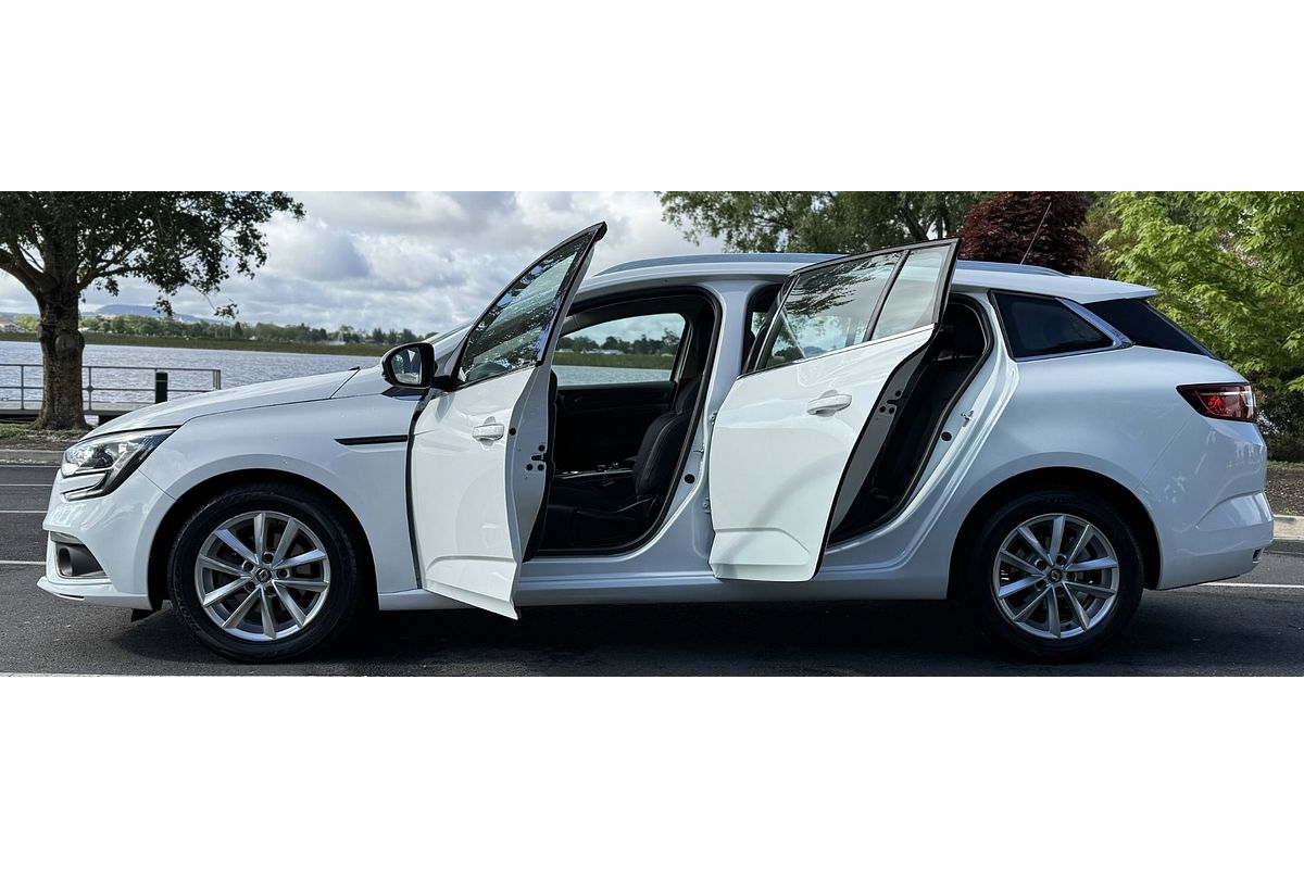 2017 Renault Megane Zen KFB