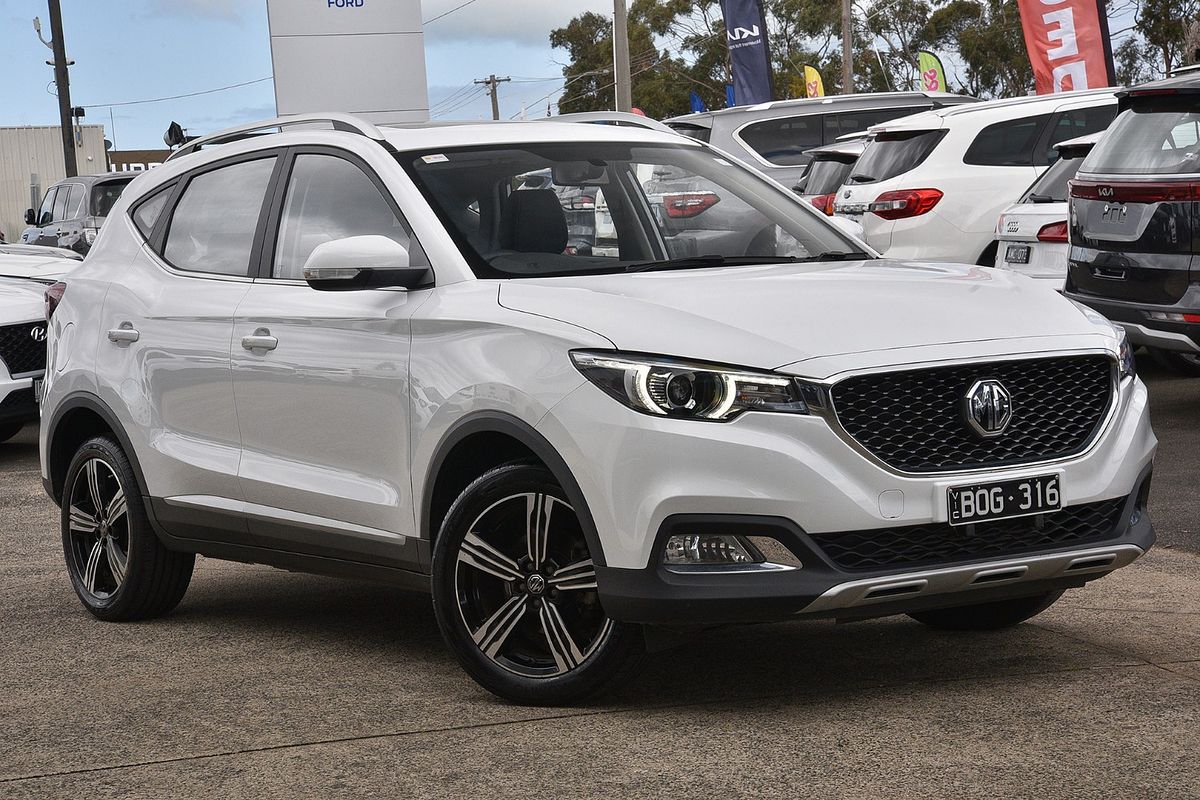 2021 MG ZS Essence AZS1