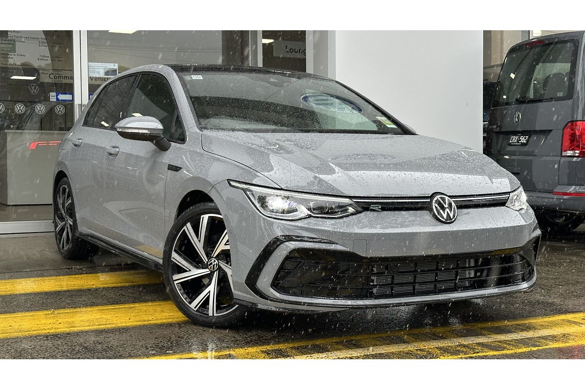 2024 Volkswagen Golf 110TSI R-Line 8