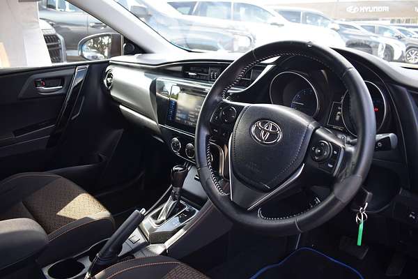 2016 Toyota Corolla SX ZRE182R