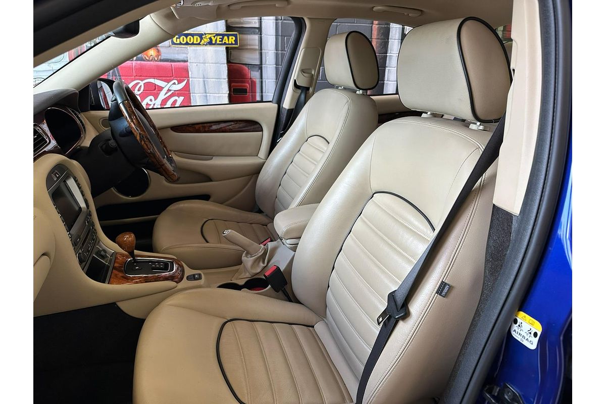 2009 Jaguar X-Type LE X400