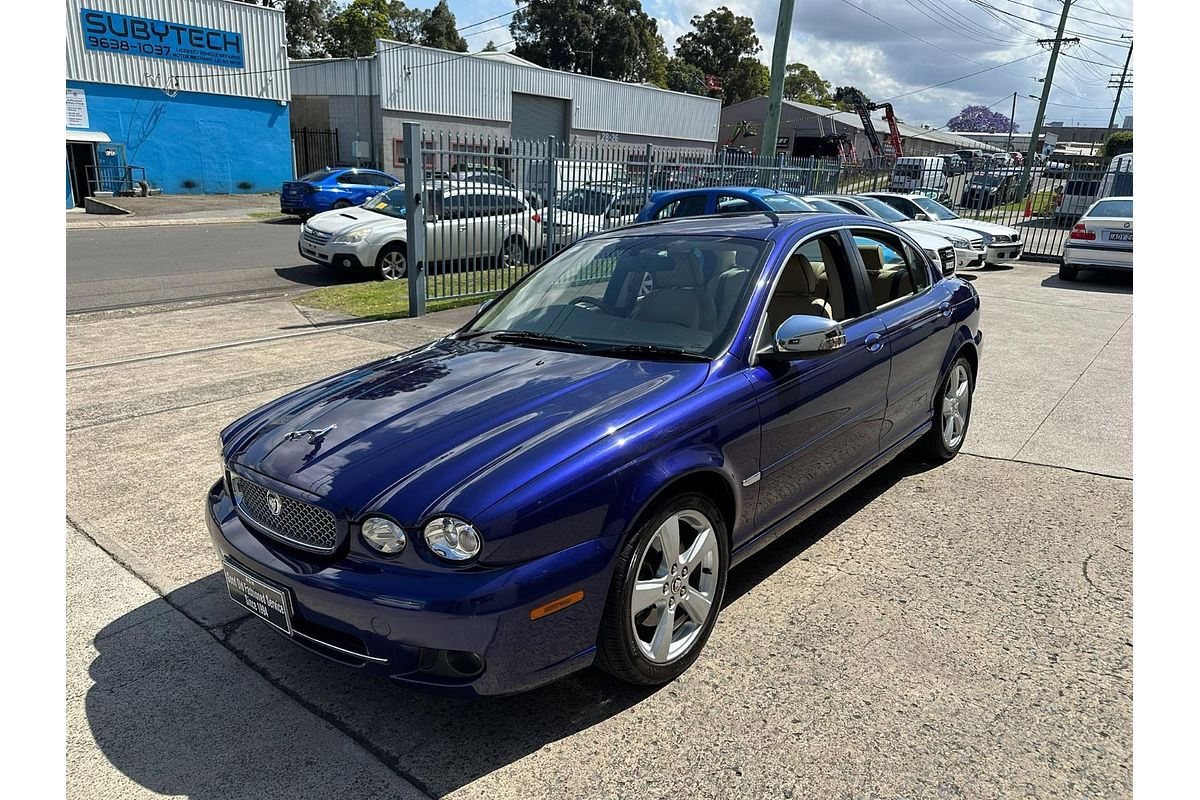 2009 Jaguar X-Type LE X400