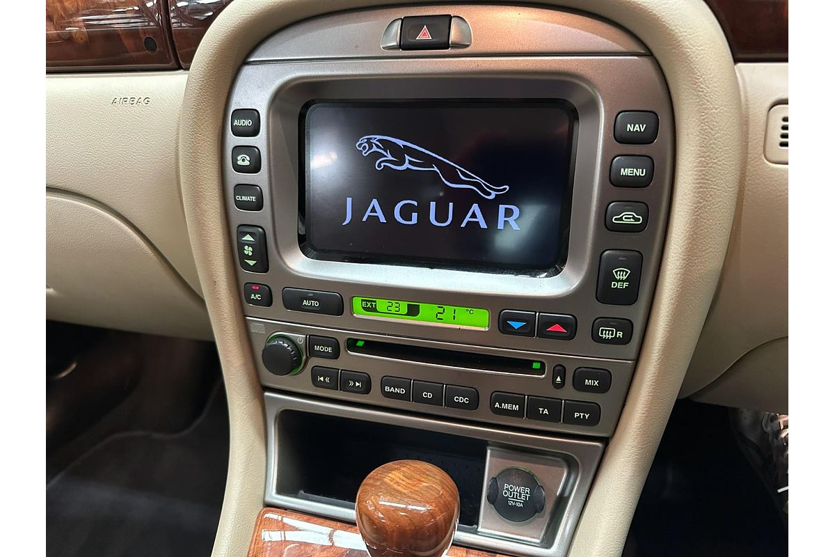 2009 Jaguar X-Type LE X400