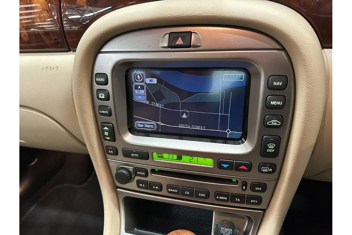 2009 Jaguar X-Type LE X400