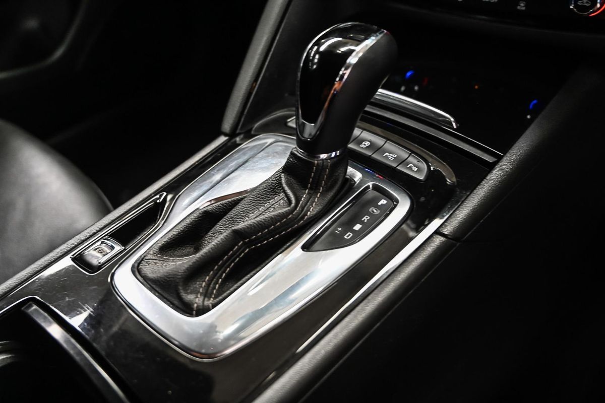2020 Holden Calais V ZB