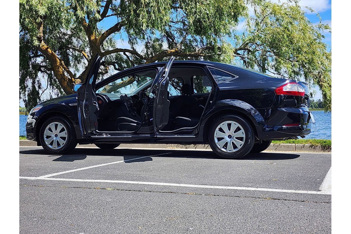 2014 Ford Mondeo LX MC