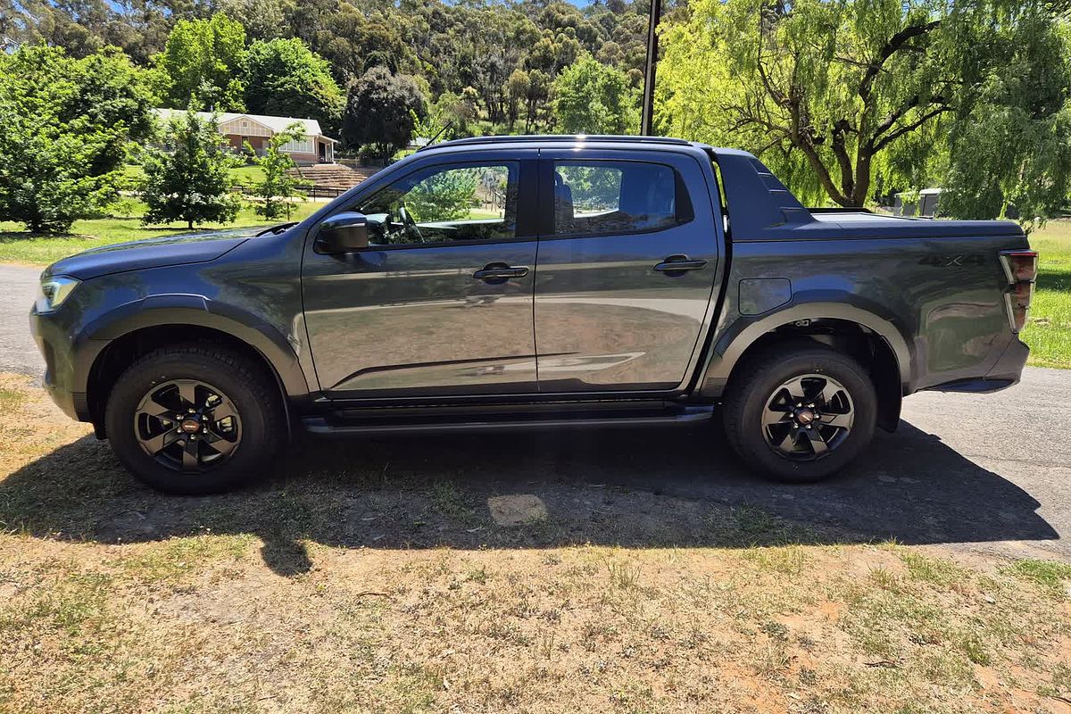 2024 Isuzu D-MAX X-TERRAIN 4X4