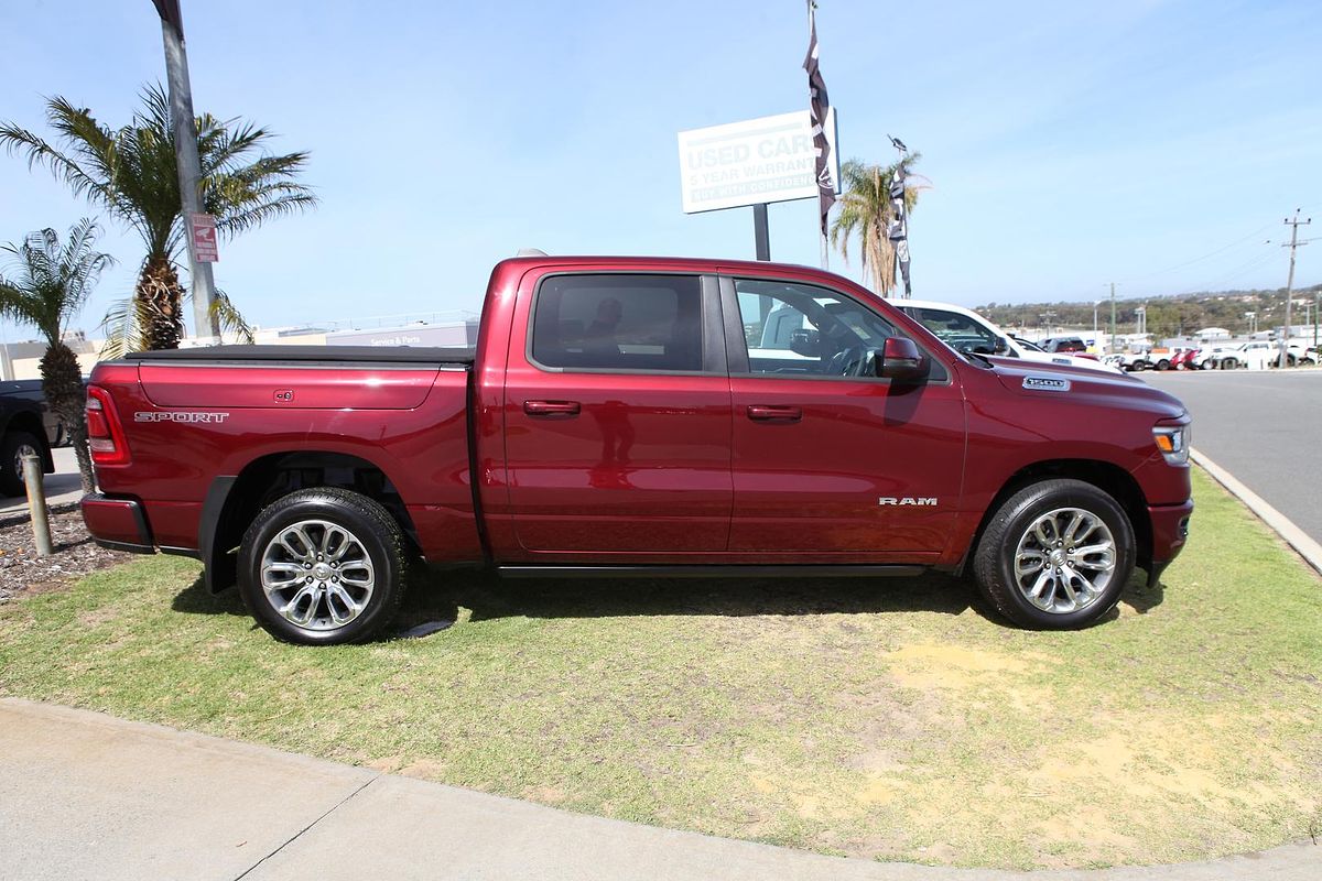 2023 RAM 1500 Laramie Sport RamBox DT 4X4 SWB