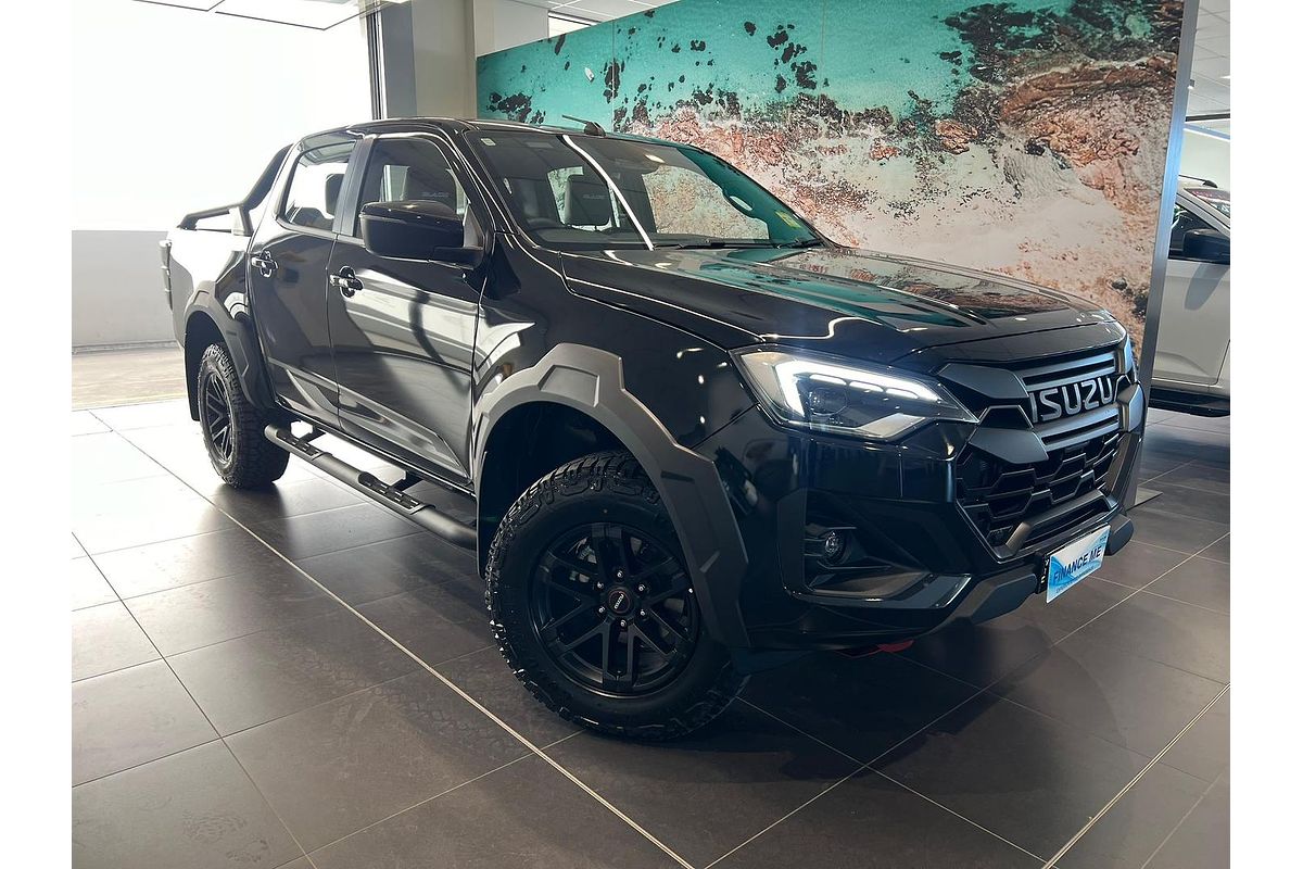 2024 Isuzu D-MAX BLADE 4X4