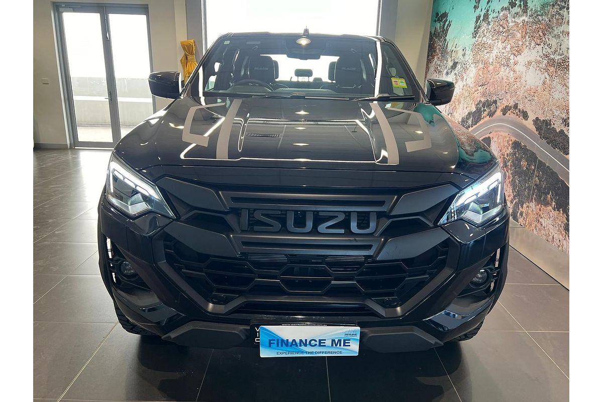 2024 Isuzu D-MAX BLADE 4X4