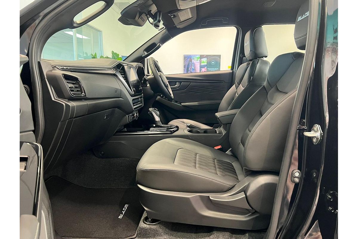 2024 Isuzu D-MAX BLADE 4X4