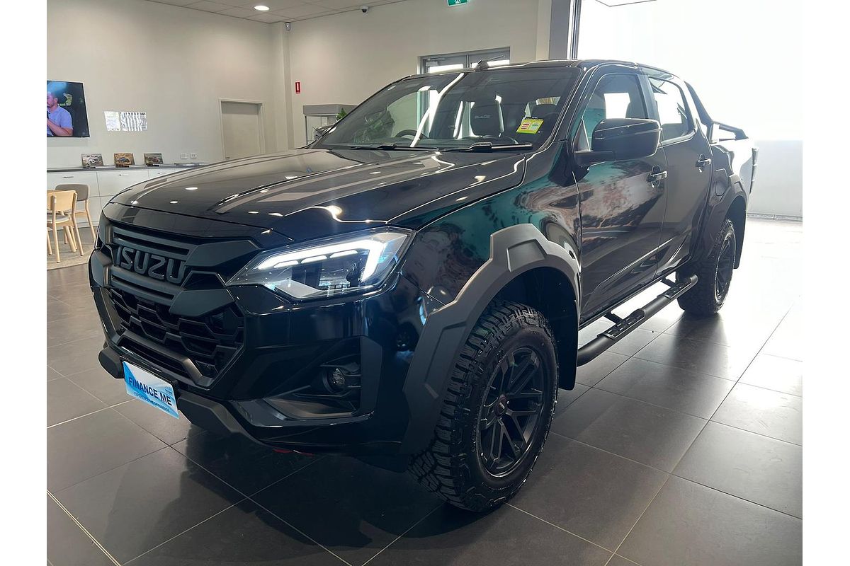 2024 Isuzu D-MAX BLADE 4X4