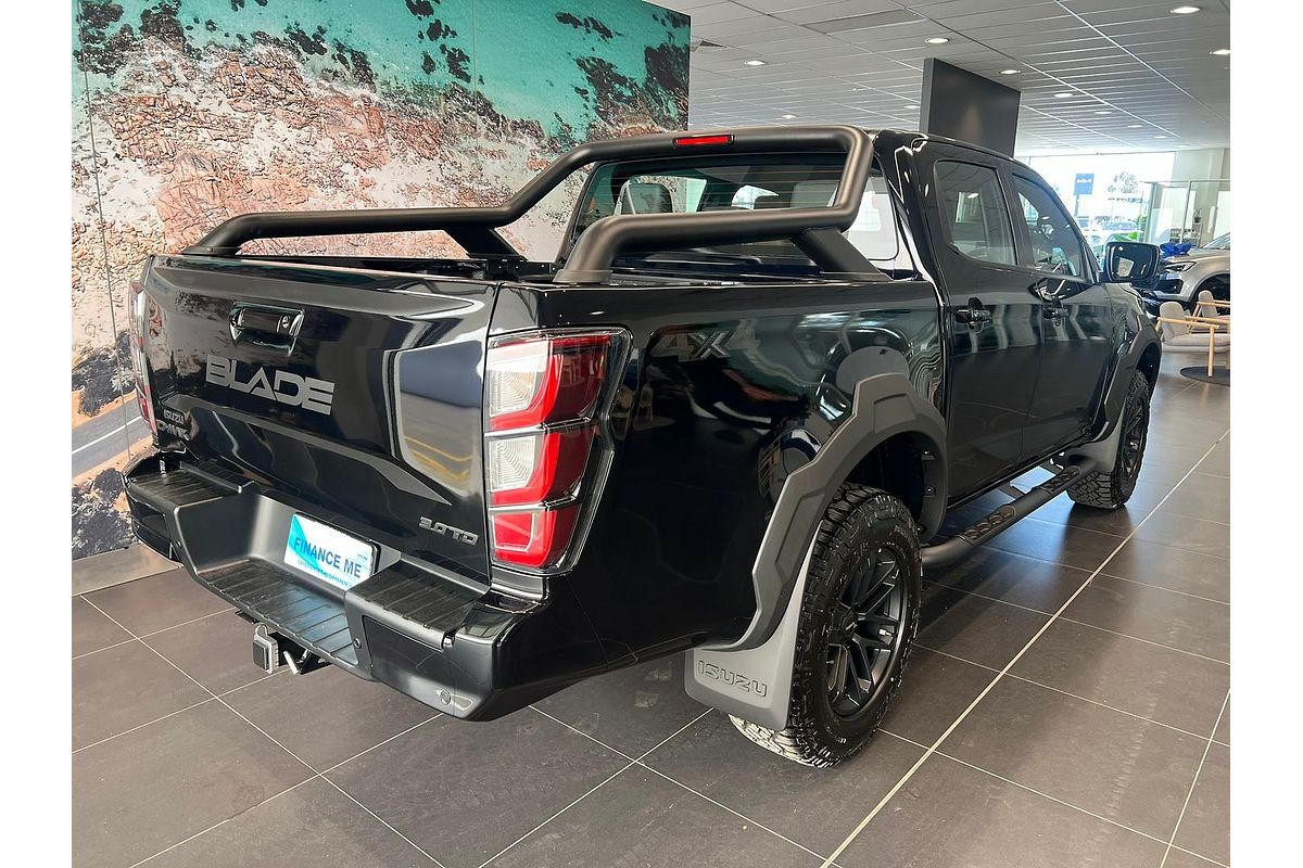 2024 Isuzu D-MAX BLADE 4X4