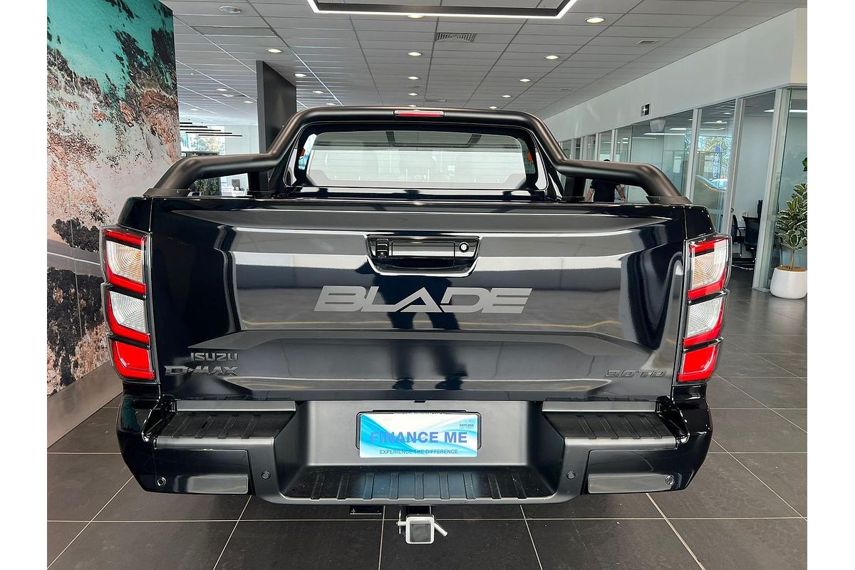 2024 Isuzu D-MAX BLADE 4X4