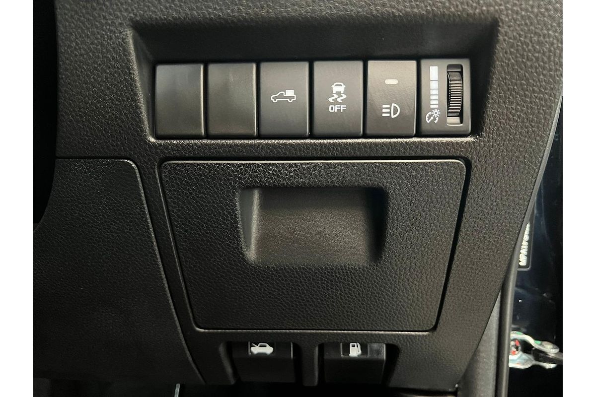 2024 Isuzu D-MAX BLADE 4X4