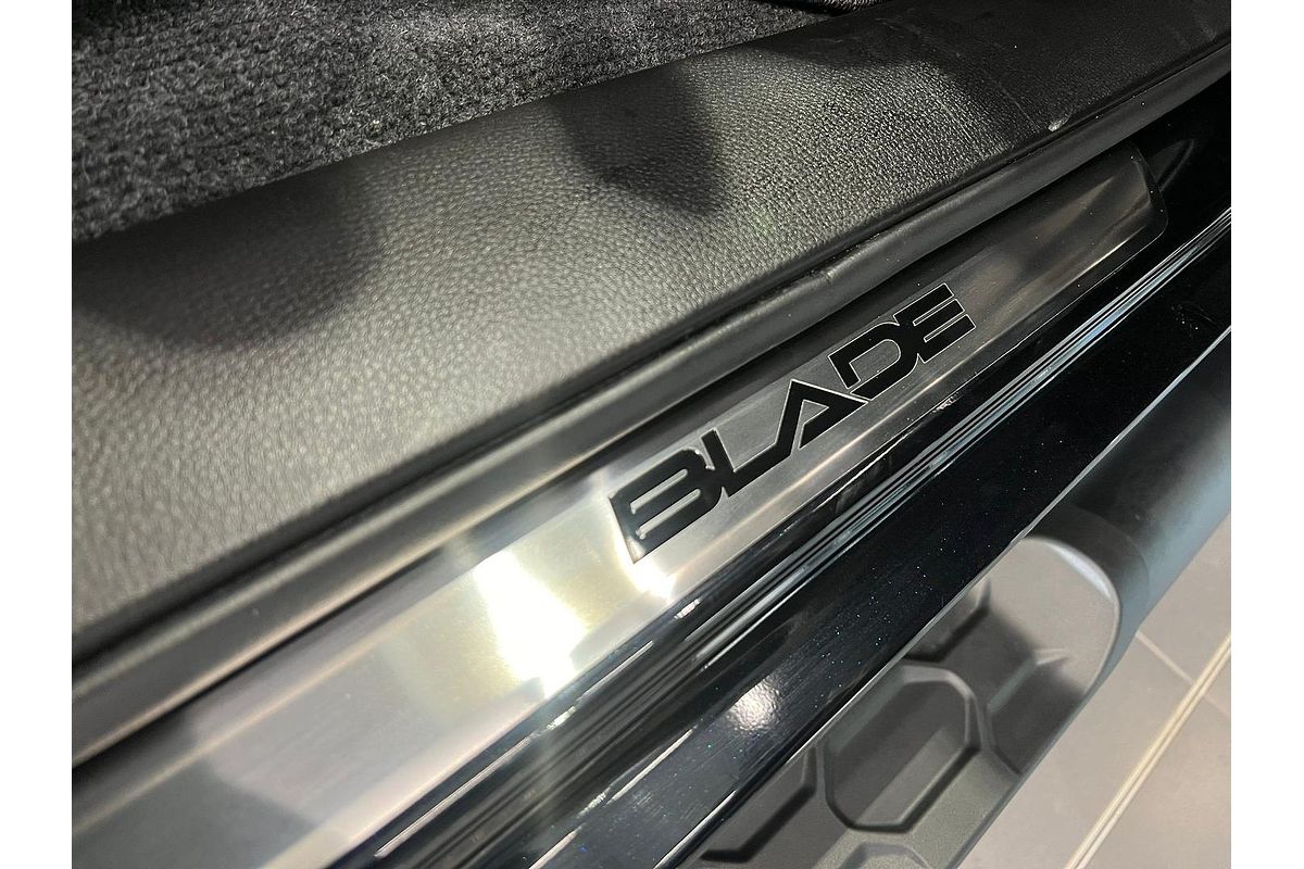 2024 Isuzu D-MAX BLADE 4X4