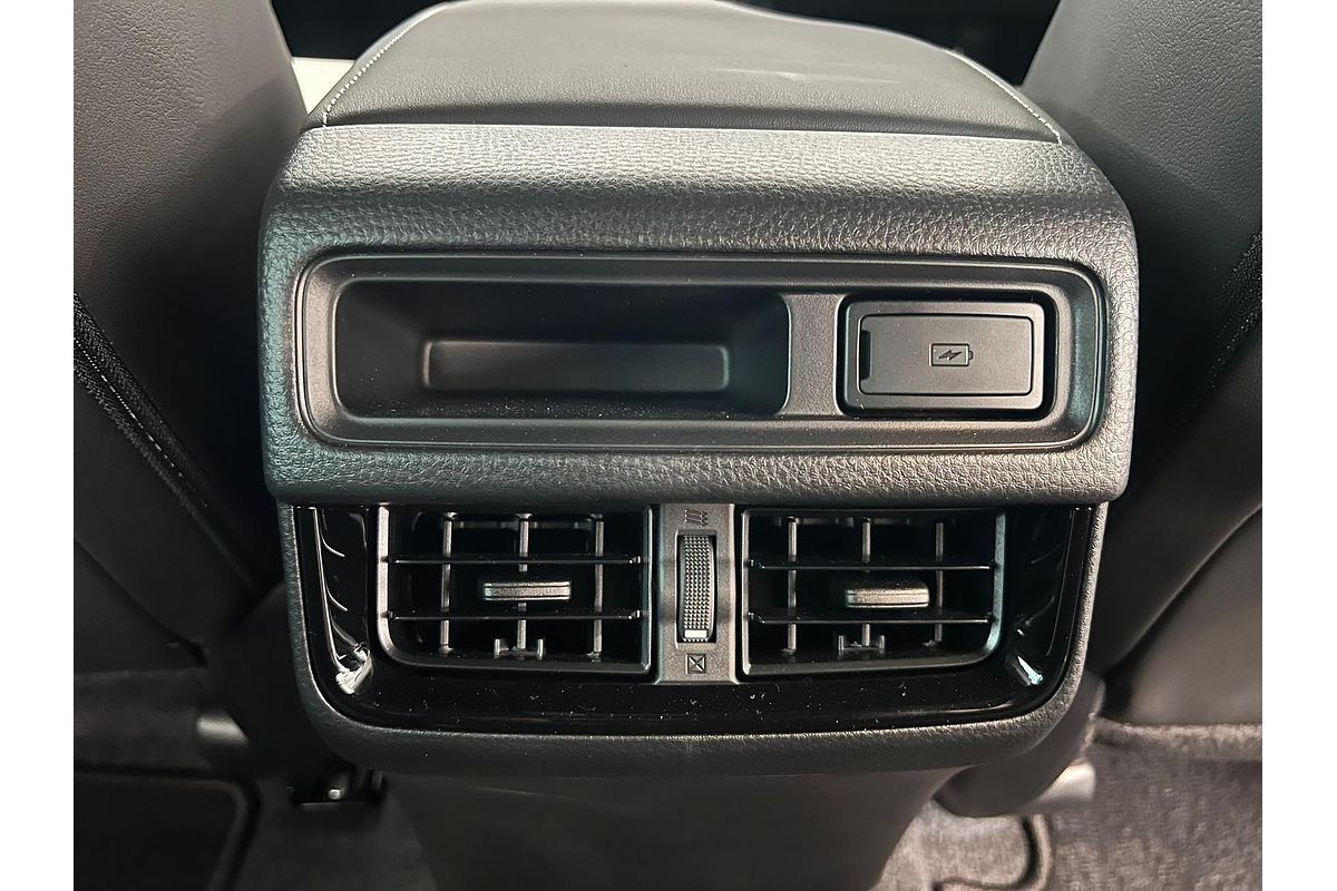 2024 Isuzu D-MAX BLADE 4X4