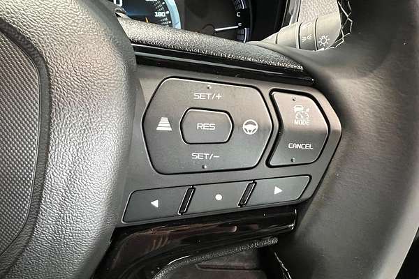 2024 Isuzu D-MAX BLADE 4X4