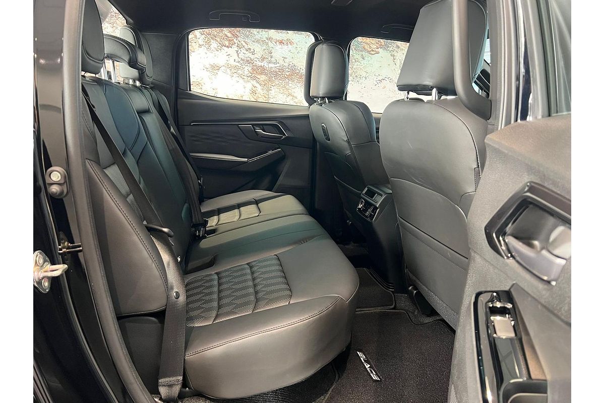 2024 Isuzu D-MAX BLADE 4X4
