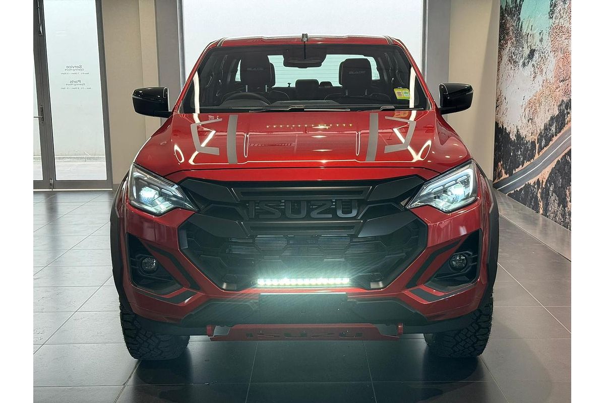 2024 Isuzu D-MAX BLADE 4X4