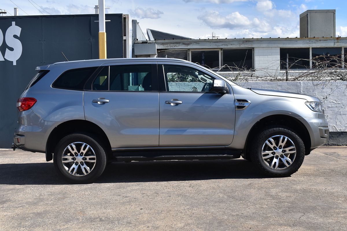 2018 Ford Everest Trend UA