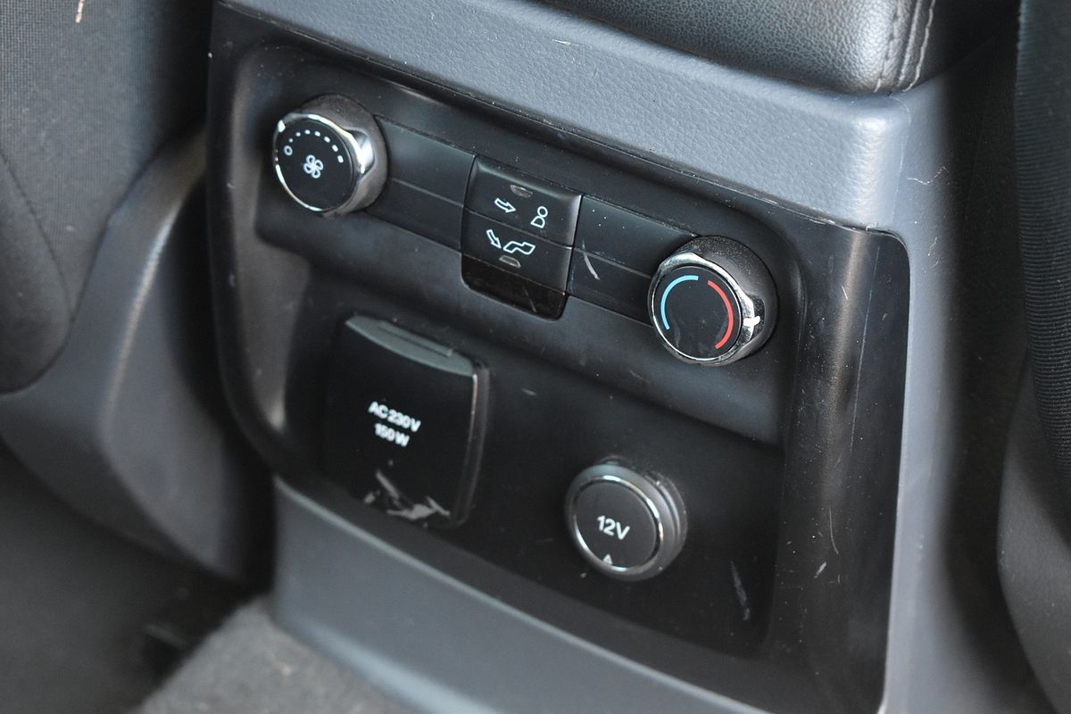 2018 Ford Everest Trend UA