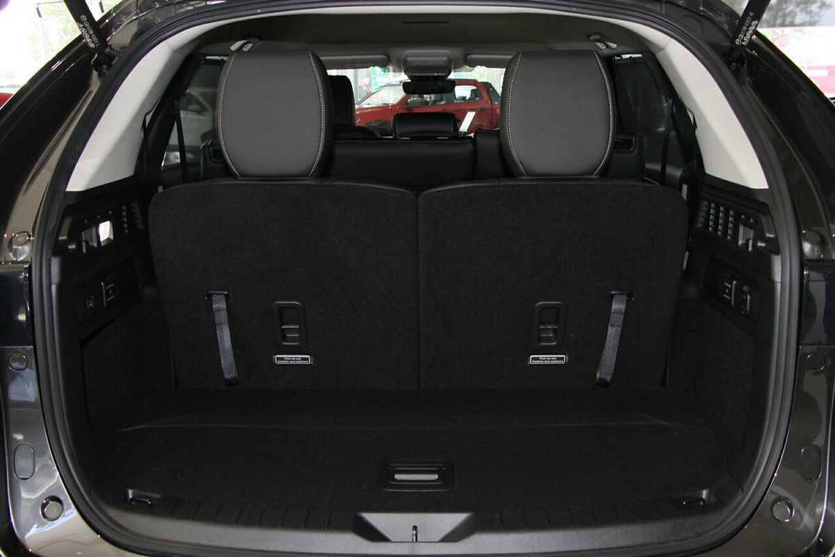 2024 Mazda CX-80 P50e Touring KL