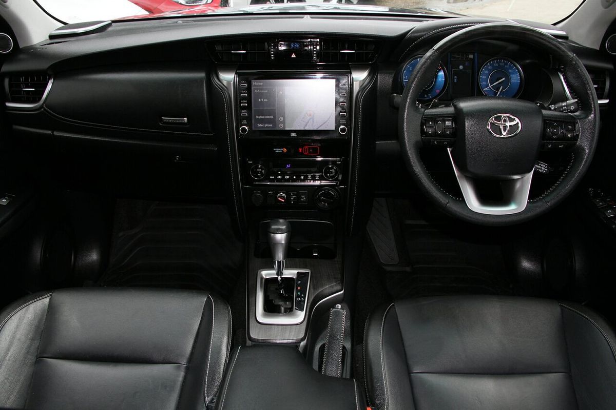 2022 Toyota Fortuner Crusade GUN156R