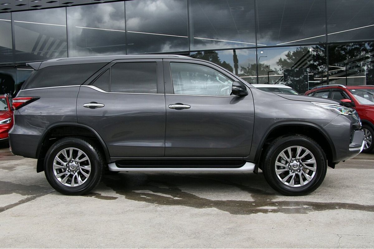 2022 Toyota Fortuner Crusade GUN156R