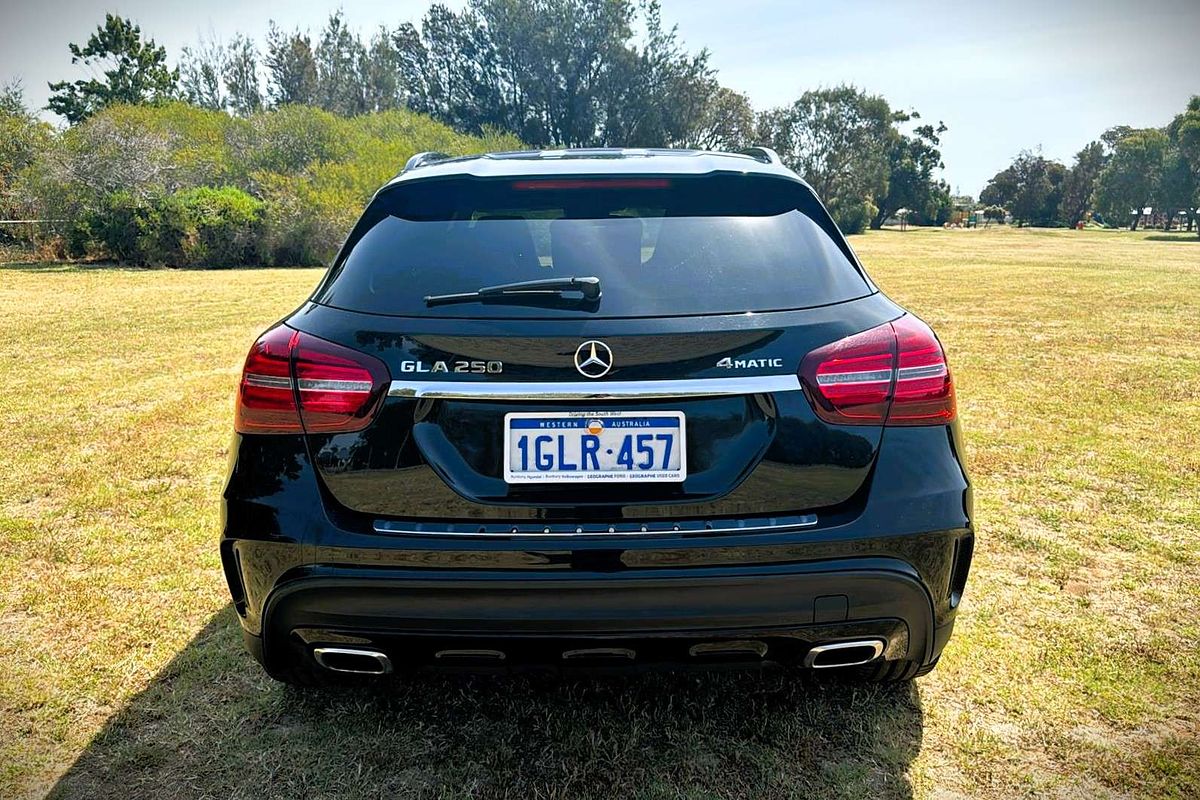 2018 Mercedes-Benz GLA-Class GLA250 X156