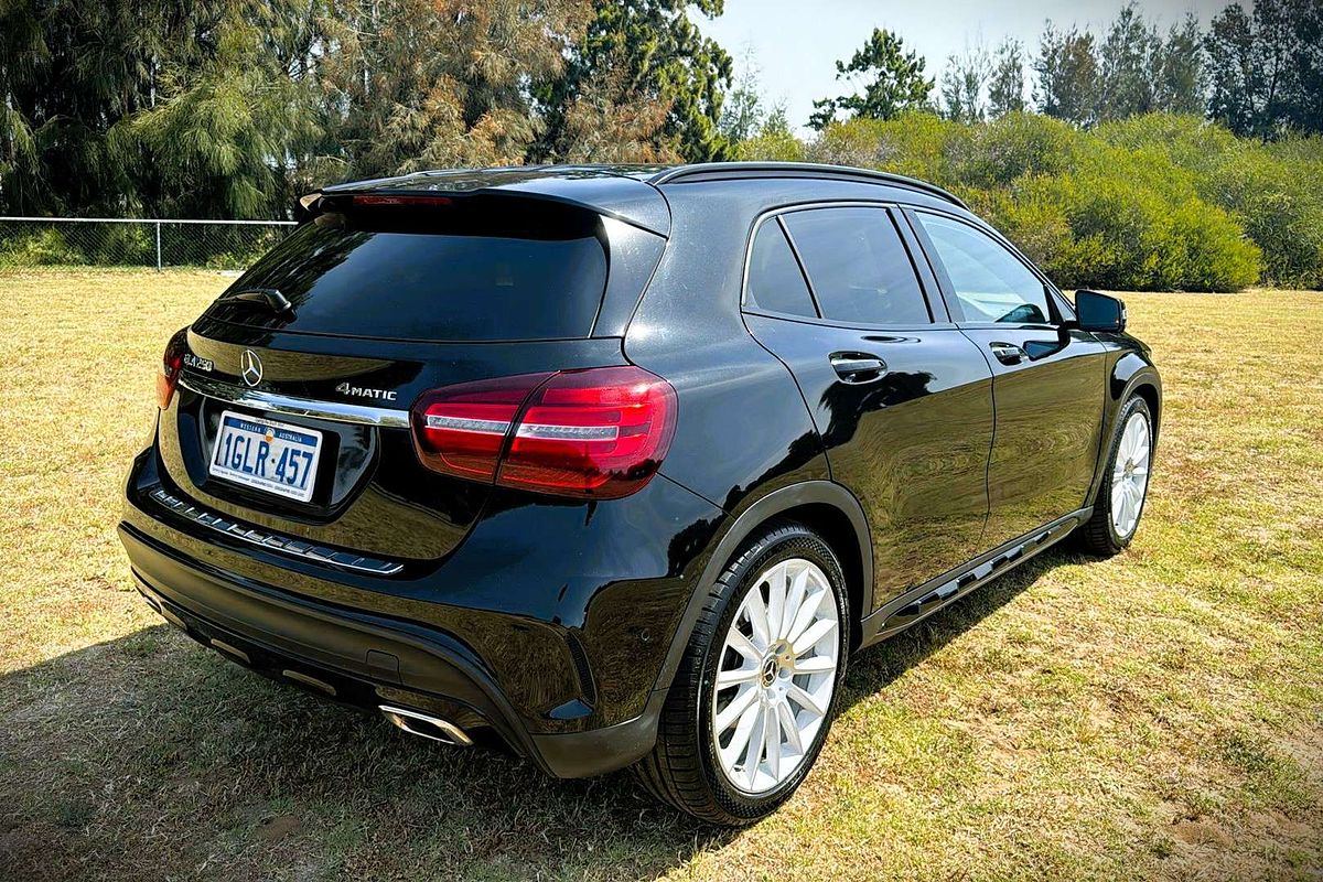2018 Mercedes-Benz GLA-Class GLA250 X156