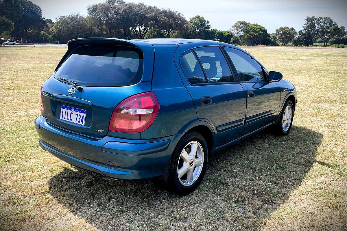 2001 Nissan Pulsar Q N16