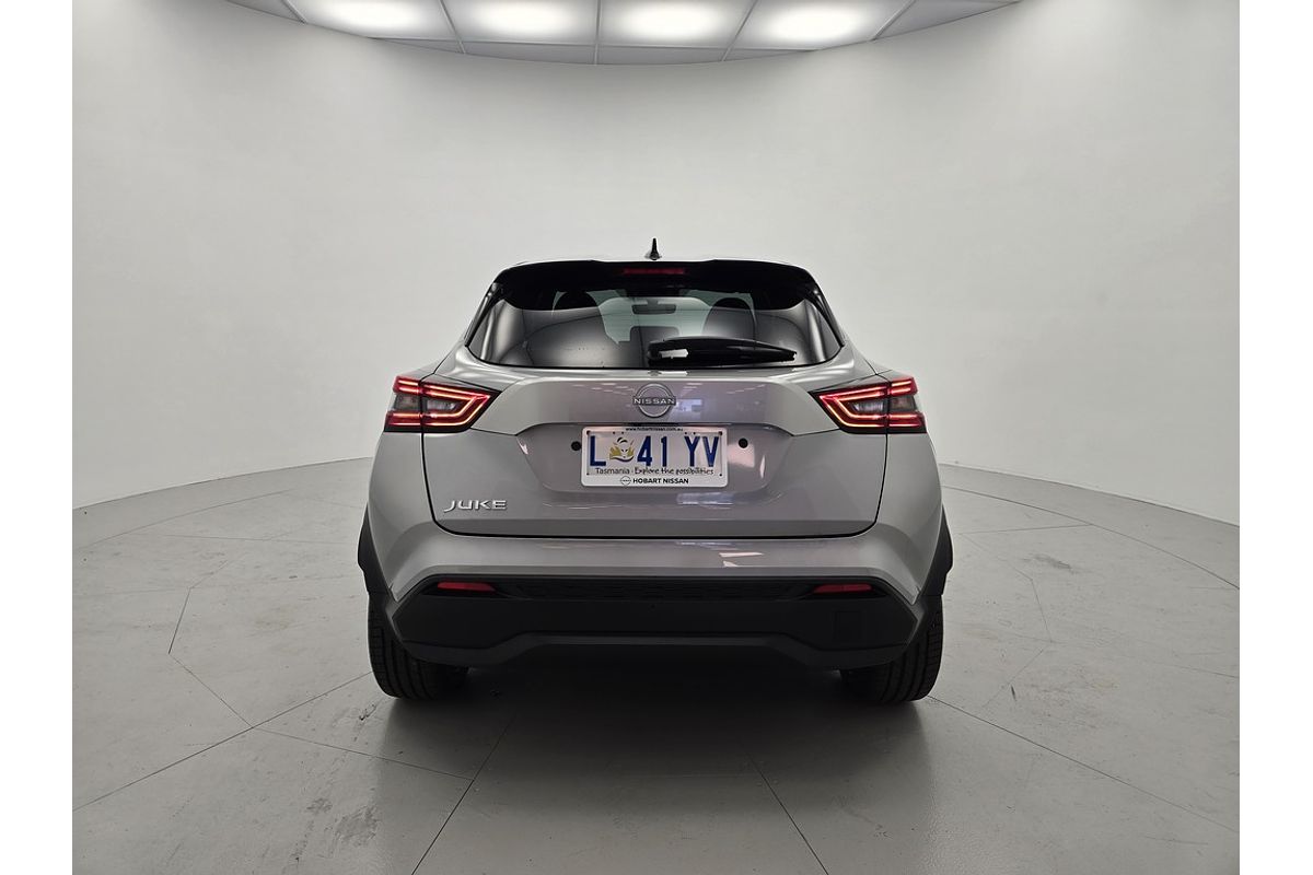 Nissan JUKE STL 2WD AUTO