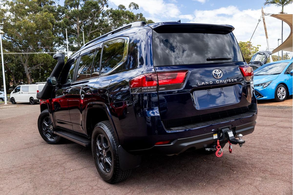 2022 Toyota Landcruiser VX FJA300R