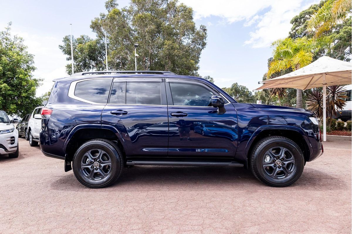 2022 Toyota Landcruiser VX FJA300R