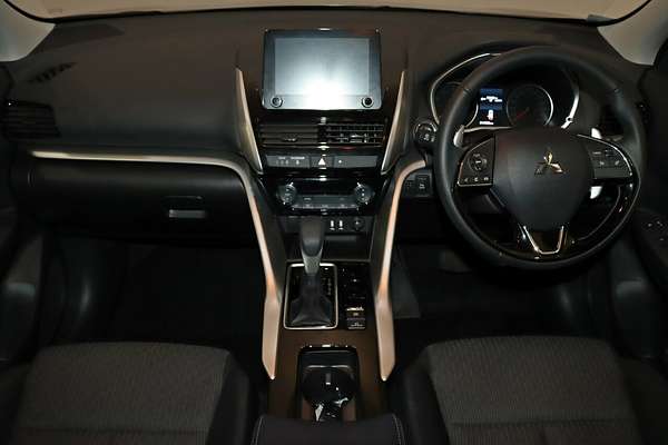 2024 Mitsubishi Eclipse Cross LS YB