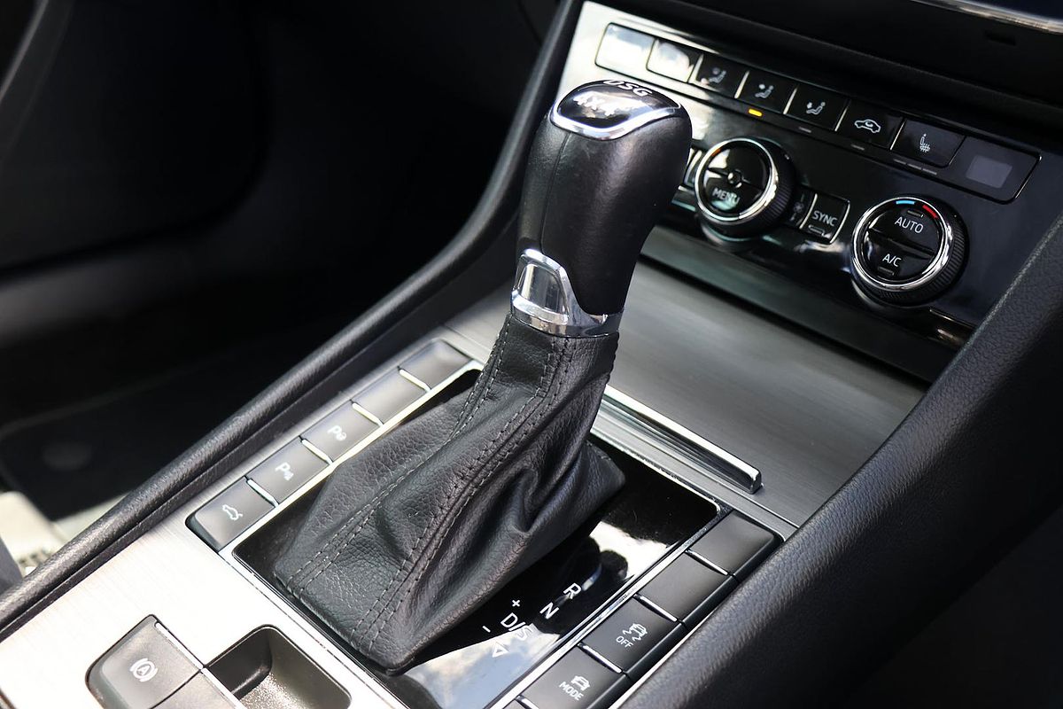 2021 SKODA Superb 200TSI Scout NP