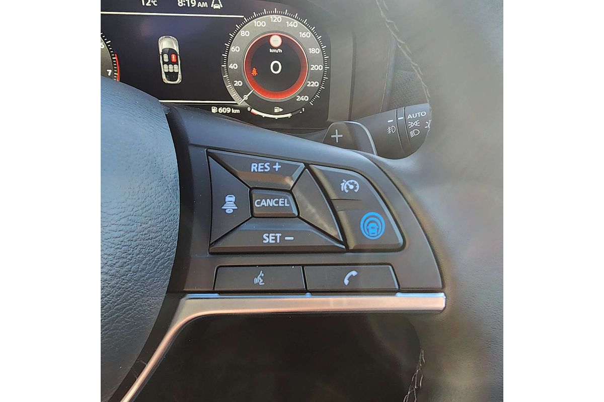 2024 Nissan JUKE ST-L F16