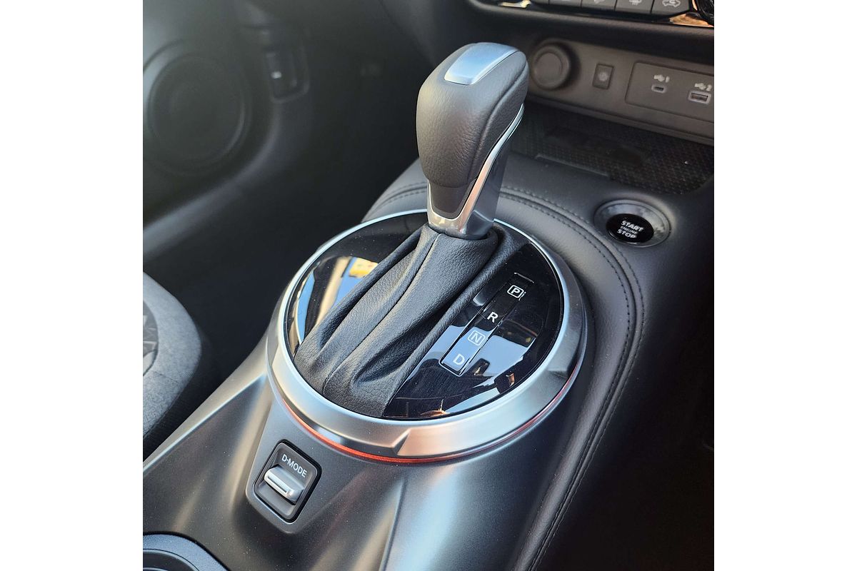 2024 Nissan JUKE ST-L F16