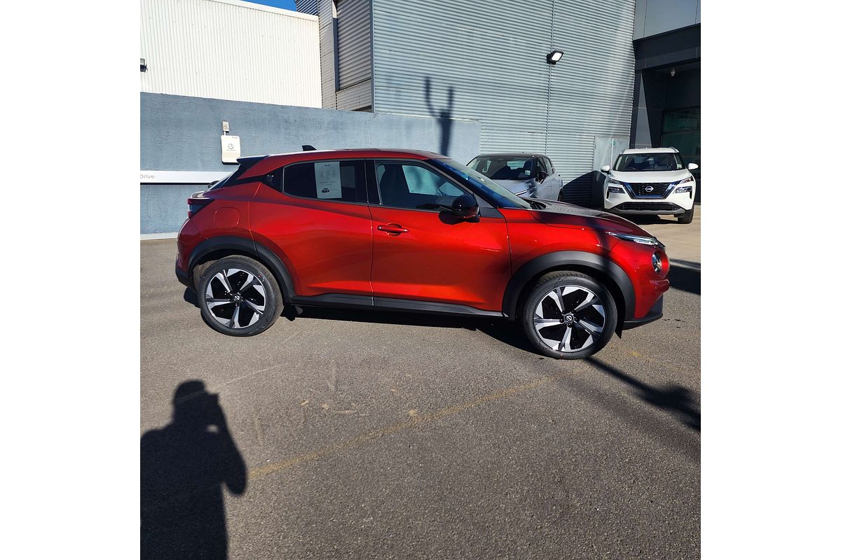 2024 Nissan JUKE ST-L F16
