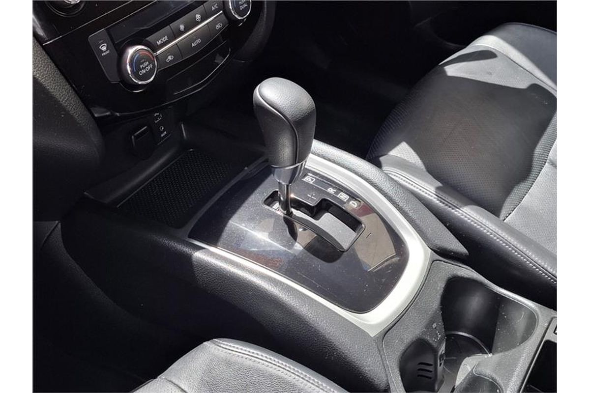 2015 Nissan X-TRAIL ST-L T32