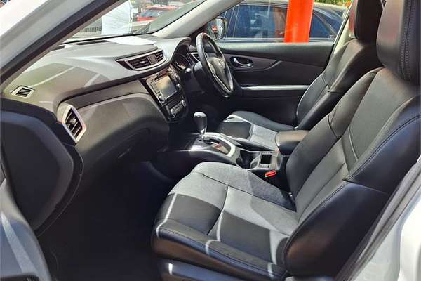 2015 Nissan X-TRAIL ST-L T32