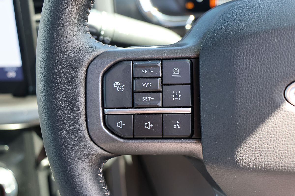 2023 Ford F-150 Lariat 4X4 LWB