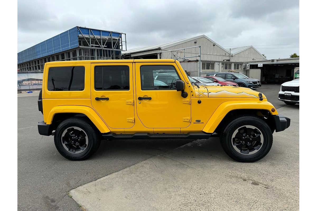 2016 Jeep Wrangler Unlimited Overland JK