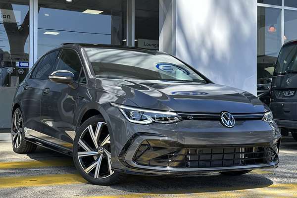 2024 Volkswagen Golf 110TSI R-Line 8