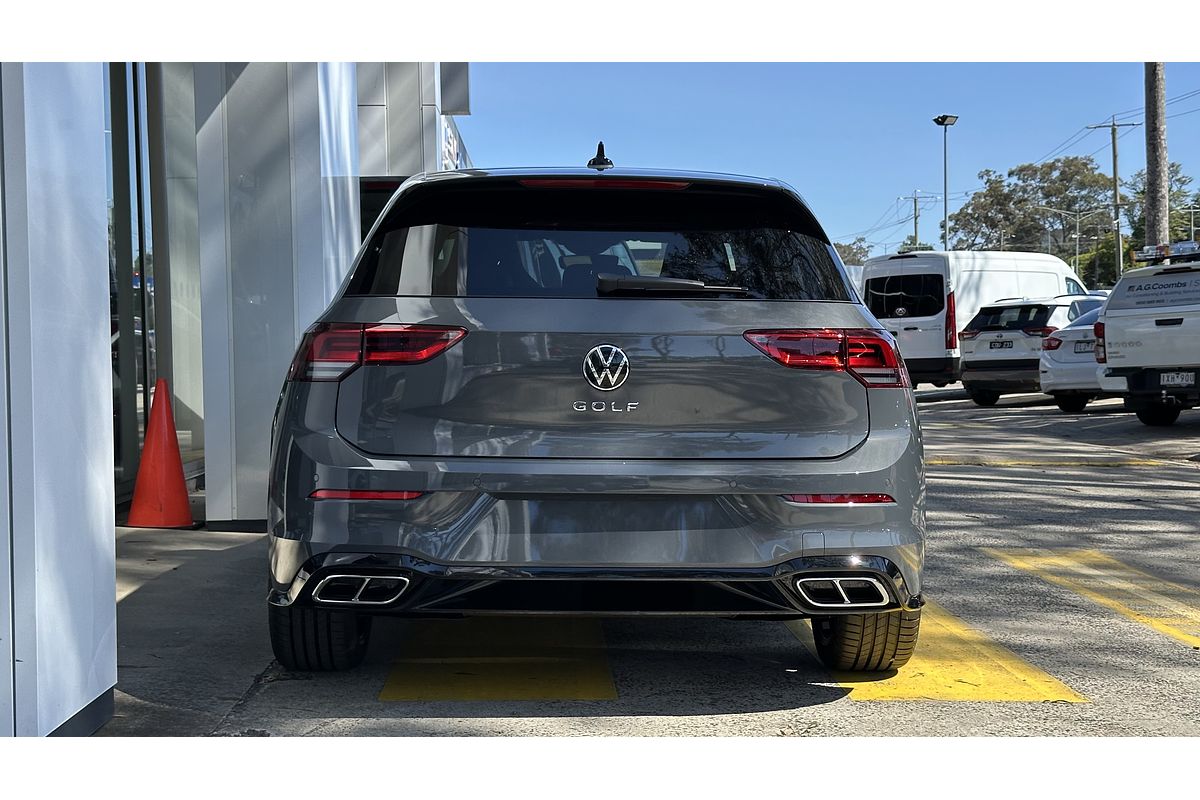 2024 Volkswagen Golf 110TSI R-Line 8