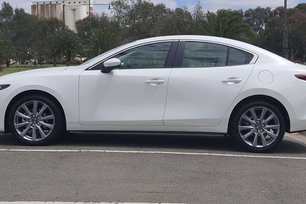 2024 Mazda 3 G20 Evolve BP Series