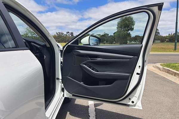2024 Mazda 3 G20 Evolve BP Series