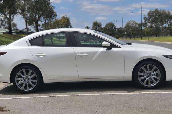 2024 Mazda 3 G20 Evolve BP Series
