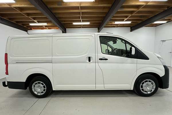 2021 Toyota Hiace GDH300R LWB